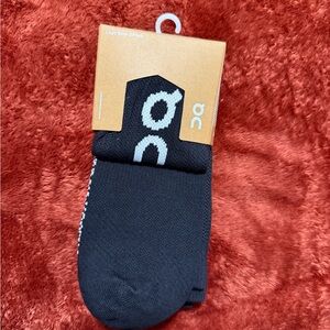 On Cloud  Black Athletic Socks. Unisex.